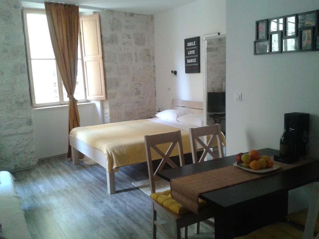 Apartments Mila Split Habitación foto
